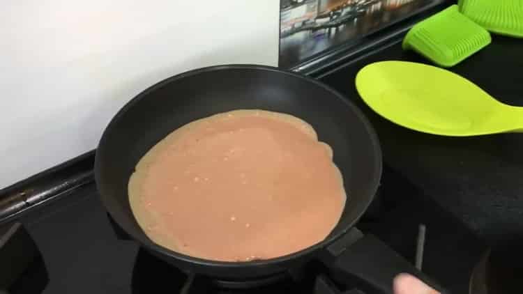 To cook a beef liver cake with a simple recipe, fry the pancakes
