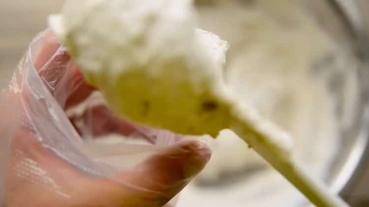 To prepare a sandwich cookie, prepare a baking sheet