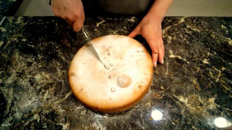 Delicious whipped jam pie with jam