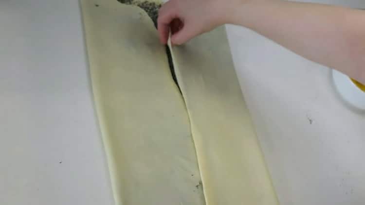 To prepare pies with poppy seeds, prepare everything you need