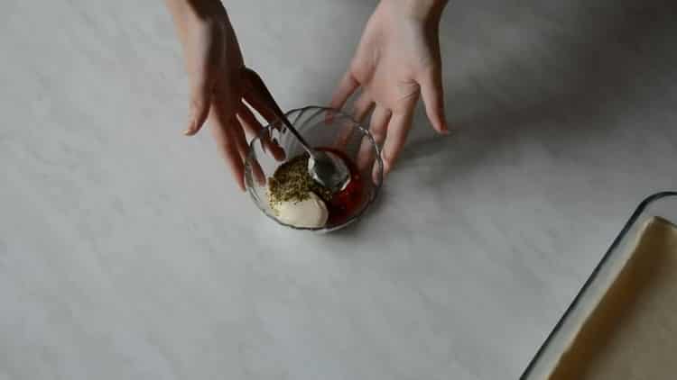 To prepare pizza on puff pastry, prepare the filling