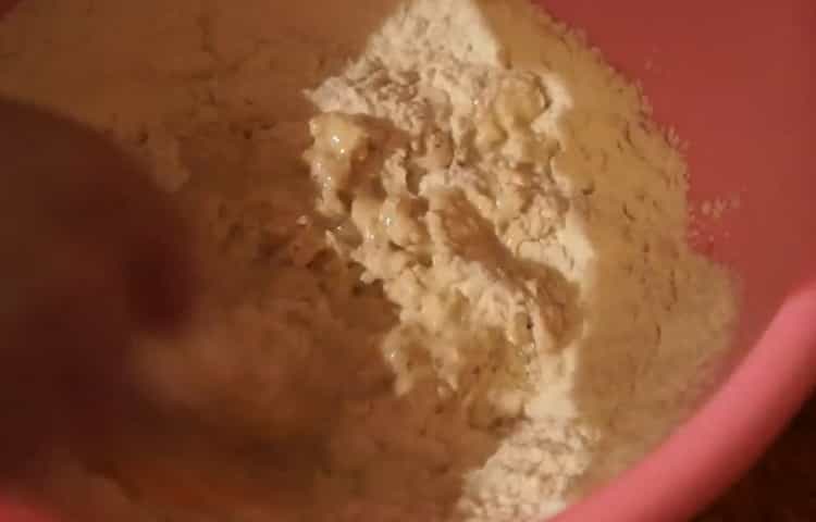 To make pizza with sausage and cheese, mix the ingredients