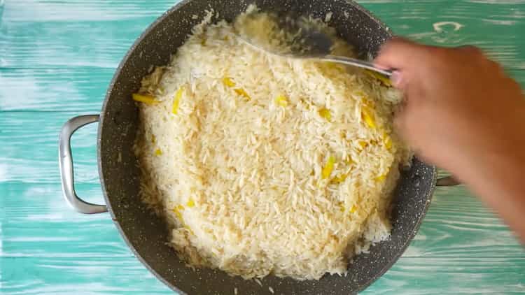 To cook pilaf, mix all the ingredients