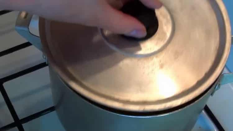 Pilaf with chicken in a pan according to a step by step recipe with photo