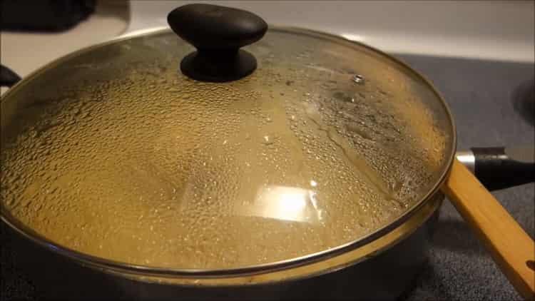 To make chicken gravy, prepare the ingredients