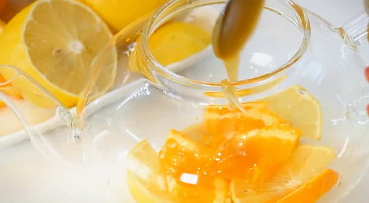 To make ginger tea, add honey to the teapot