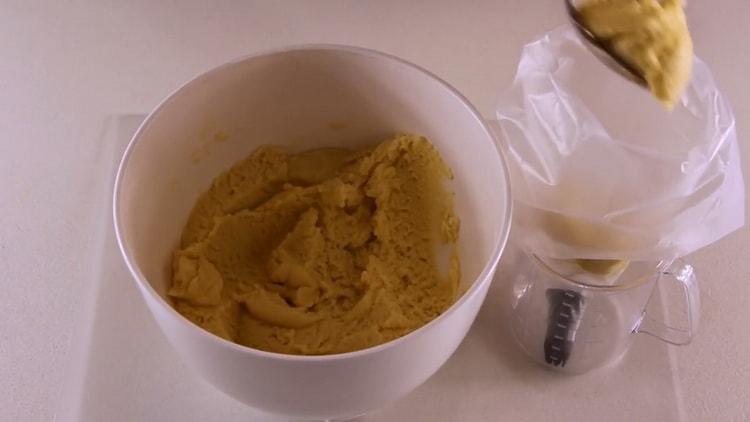 According to the recipe for making cookies, prepare the dishes