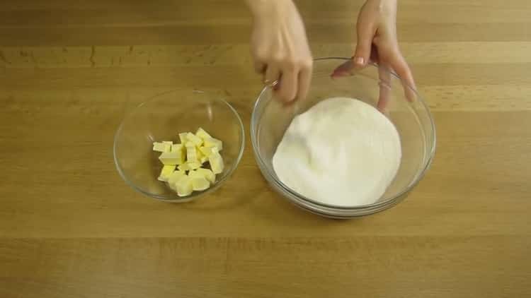 To prepare the cottage cheese pie, prepare the ingredients for the dough
