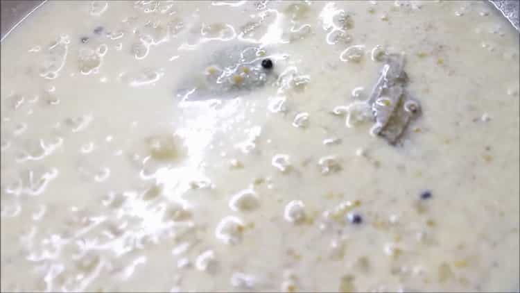 To cook fish in a creamy sauce, add cream