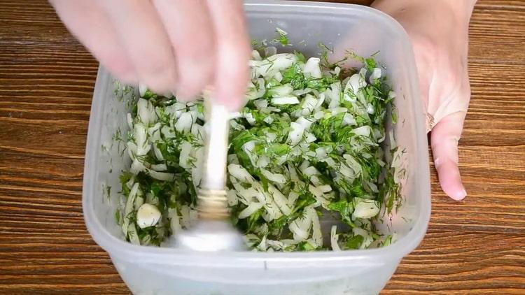 To cook fish on sour cream in the oven, mix the ingredients
