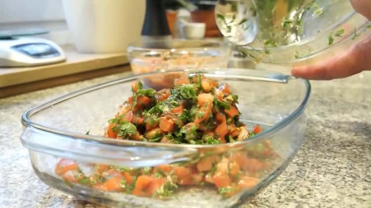 To prepare fish in Greek, put the mixture in the form