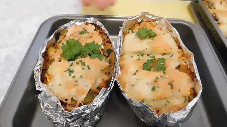 How to learn how to cook delicious fish with rice in the oven