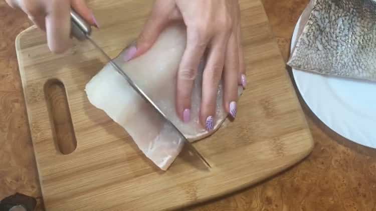 According to the recipe for cooking zander in the oven, prepare the ingredients