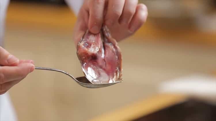 Boil fish to make pink salmon soup