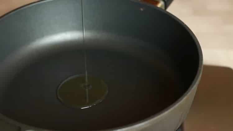 To make chicken fettuccine, preheat the pan