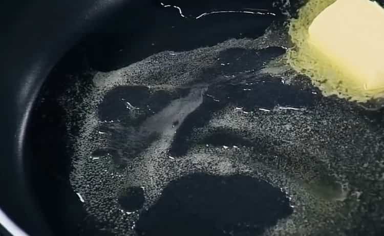 To cook chicken in a pan, heat the pan