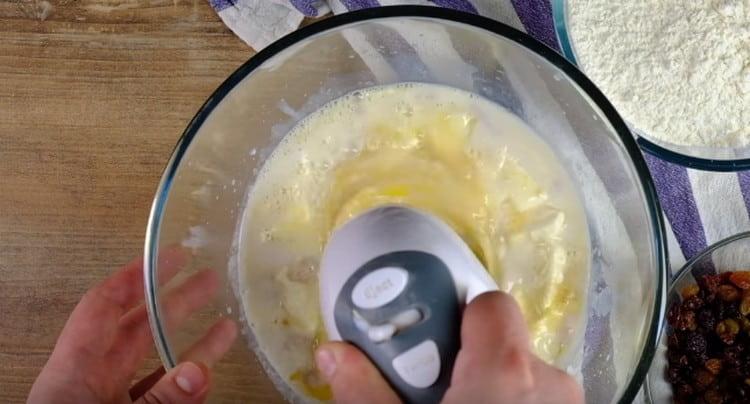 Beat all components with a mixer.