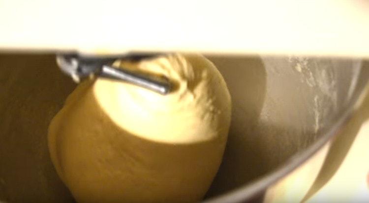 Knead the dough, which should not stick to your hands.