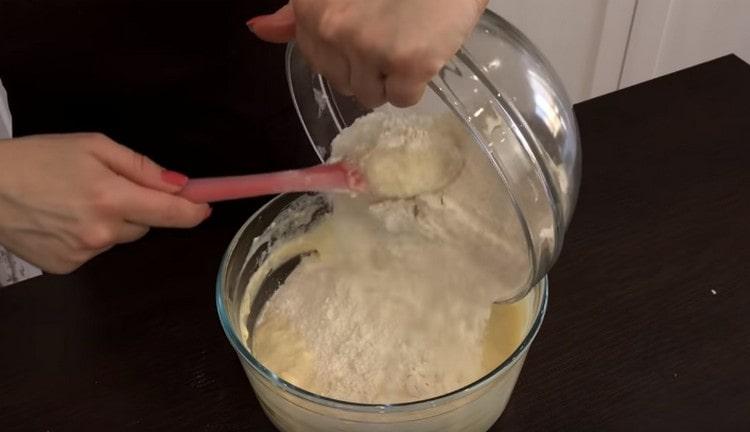 Add flour and knead the dough.