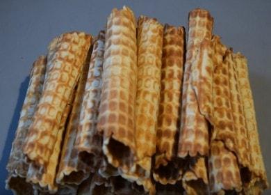 Crispy and delicious wafer rolls