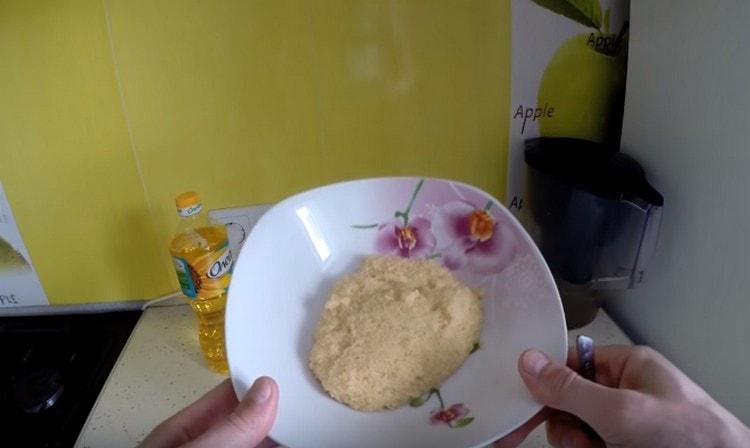 We shift the eggs in a bowl.