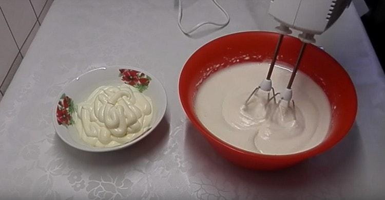 Beat eggs with sugar until a fluffy light mass is obtained.