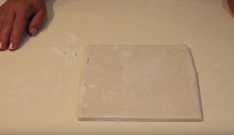 Defrost puff yeast-free dough.