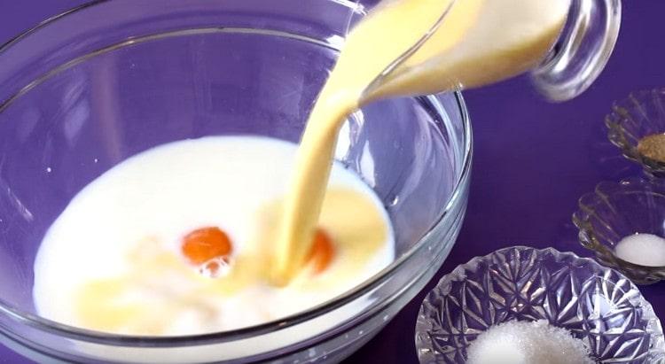 Add also the melted margarine.