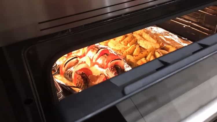 Preheat the oven to cook