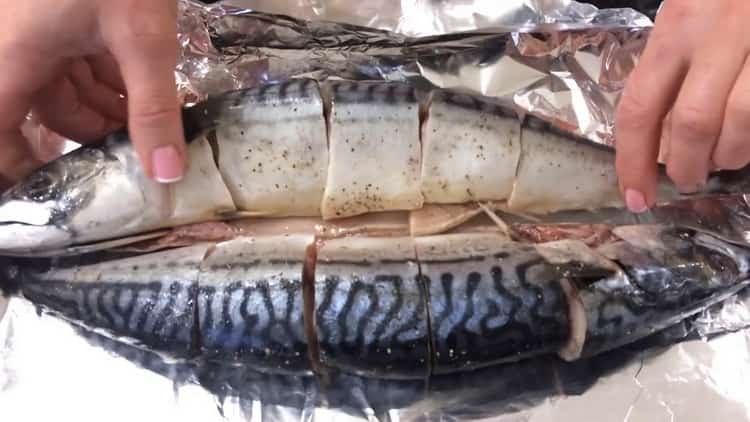 Prepare all ingredients for mackerel