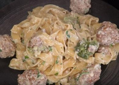 Pasta with Meatballs and Cheese