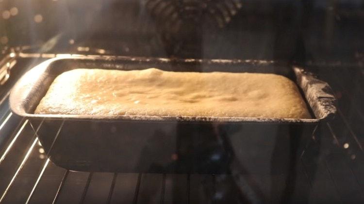 When baking this cake, it is advisable not to open the oven.