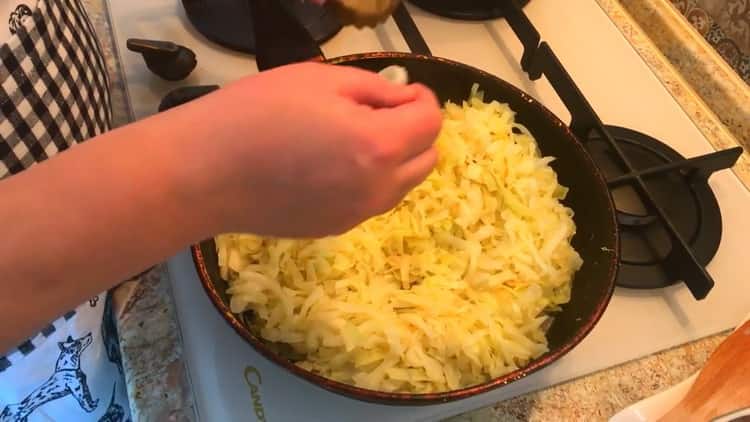 To make the cabbage stuffing for pies, add spices
