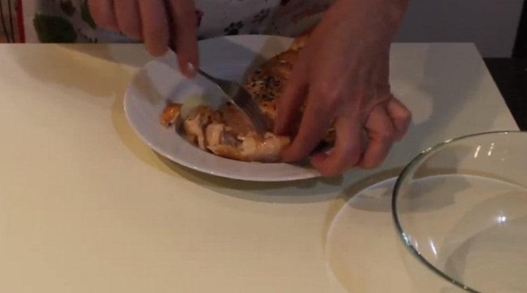 We cut the salmon fillet into portions.