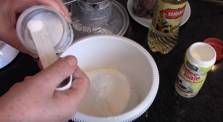 In a bowl we combine dry components