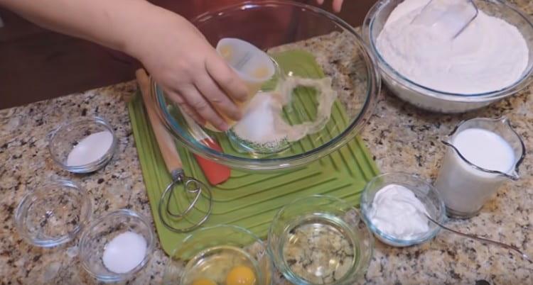 We dissolve yeast in warm water.