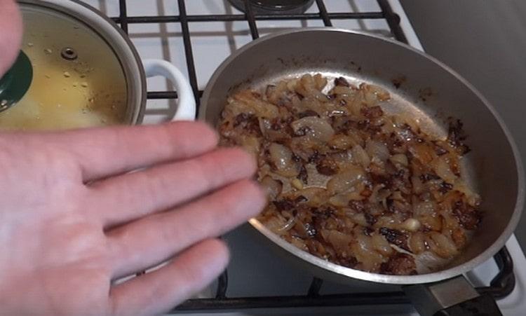Chop and fry the onion until golden brown