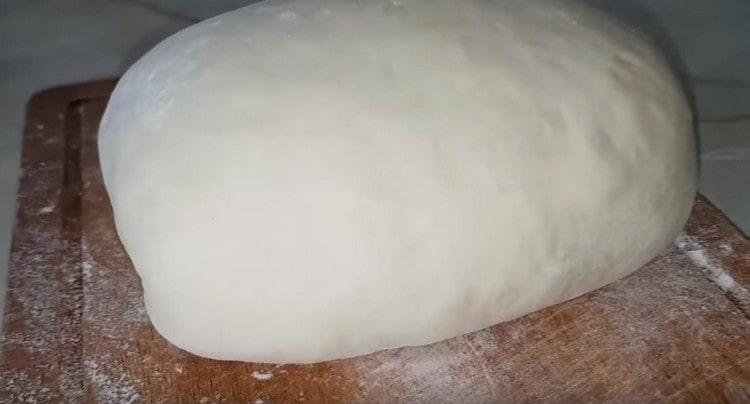Our lean pastry dough has risen well.