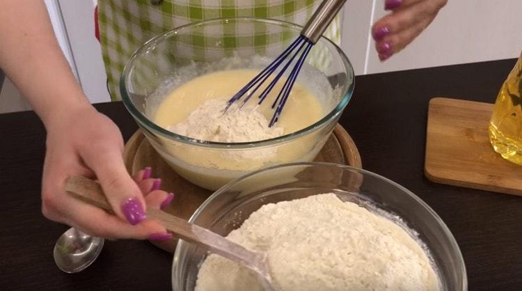 Add the flour in parts.