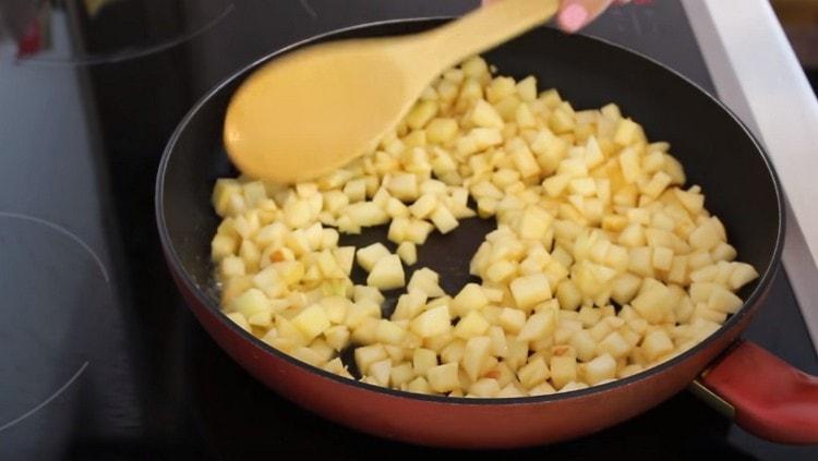 Put apples in a pan.