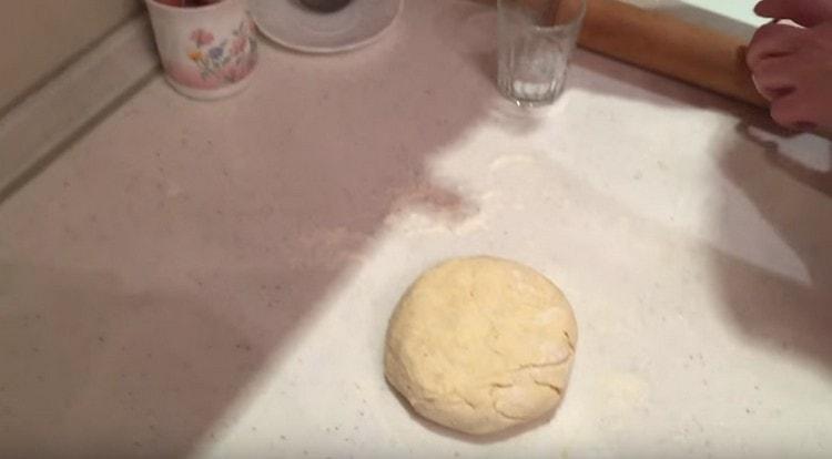 This should be the dough for the curd donuts.