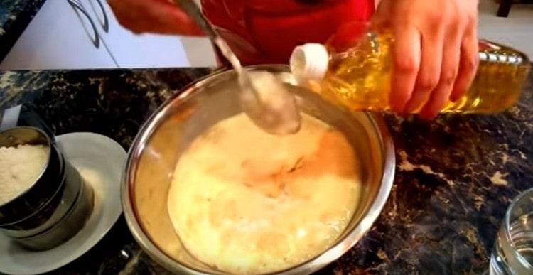 Add vegetable oil, a little flour and mix.