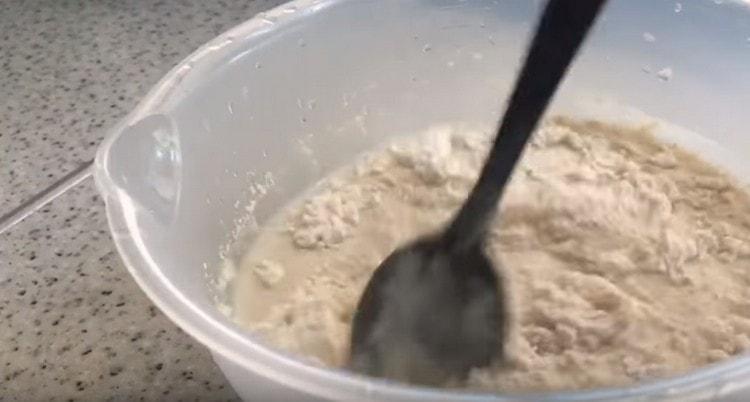 Add flour and sugar, mix.