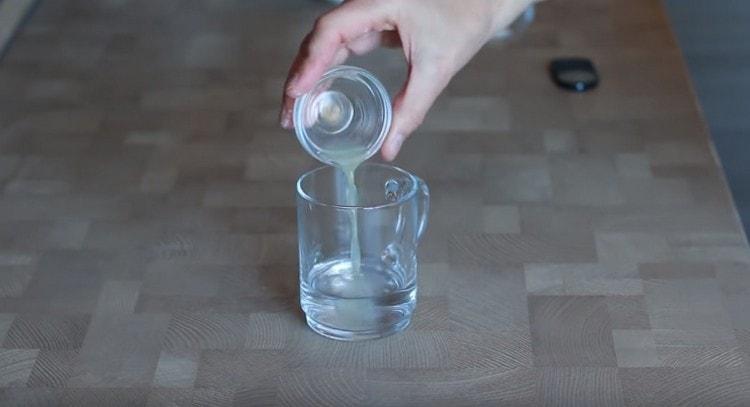 Add lemon juice to the water.