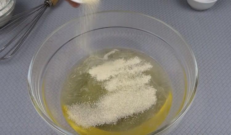 To make batter, combine water with beer, add yeast and salt.