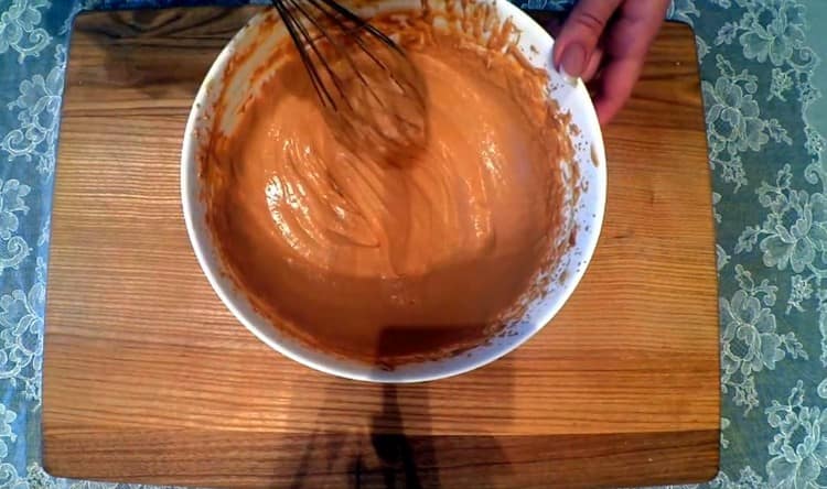 The cream should be sufficiently thick and uniform.