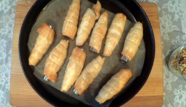 Such tubes are baked very quickly.