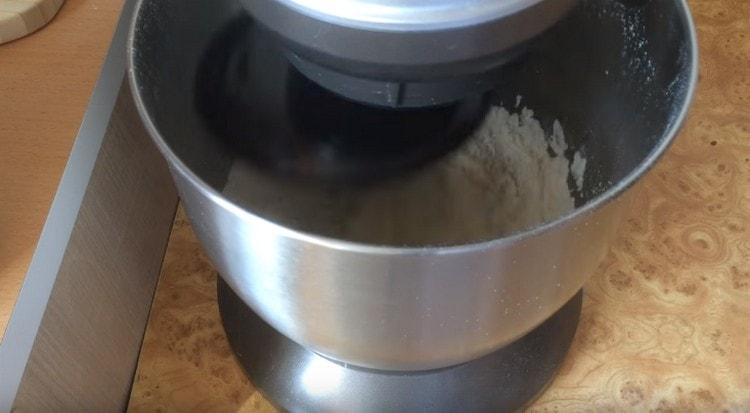 Mix the dough with a mixer.