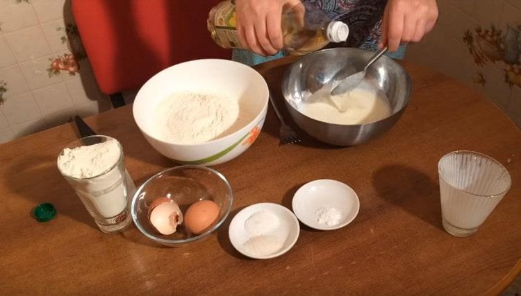 Add vegetable oil to kefir with egg.