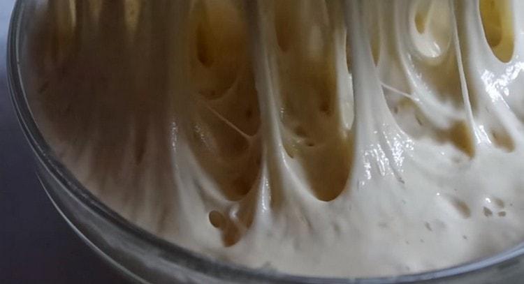 Preparing a dough based on mature sourdough.